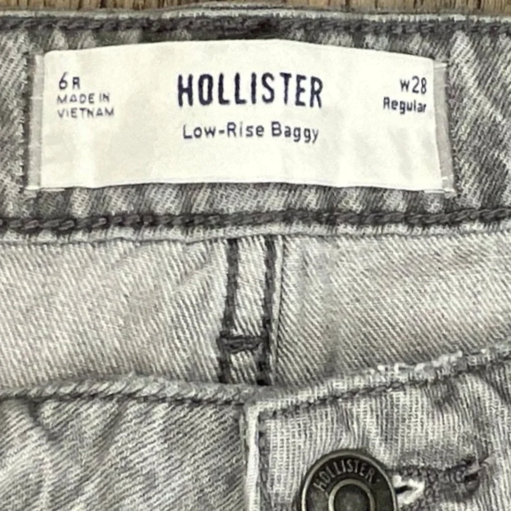 Hollister Low-Rise Baggy Jeans Womens 6R W28 Grey Wide Leg Denim Pants